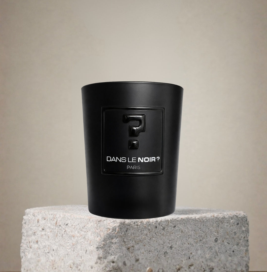 
                  
                    Bougie d'ambiance Eau de Parfum de Nuit Dans Le Noir ? - 180g
                  
                